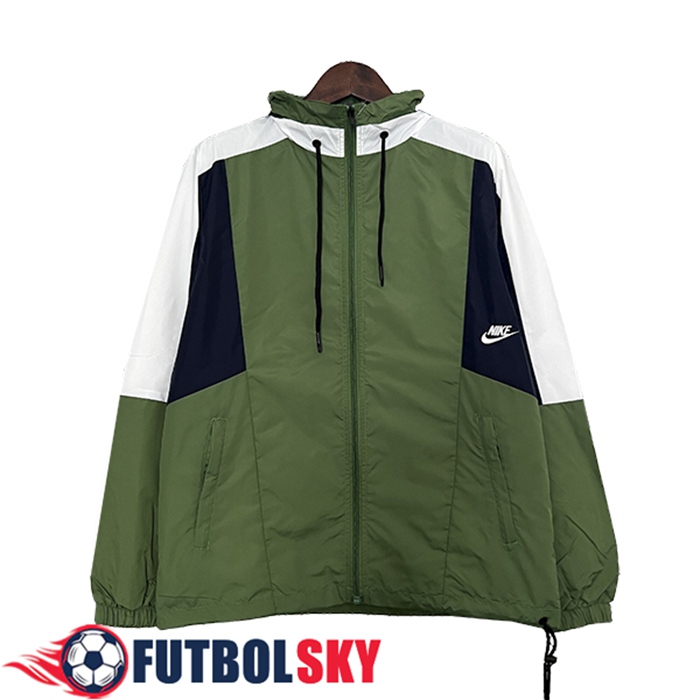 Rompevientos Nike Verde/Azul/Blanco 2024/2025